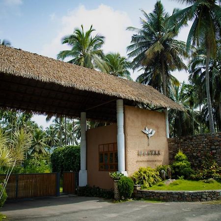 Maayaa Riverside Villa By Kpm Tripenta Attappadi Bagian luar foto