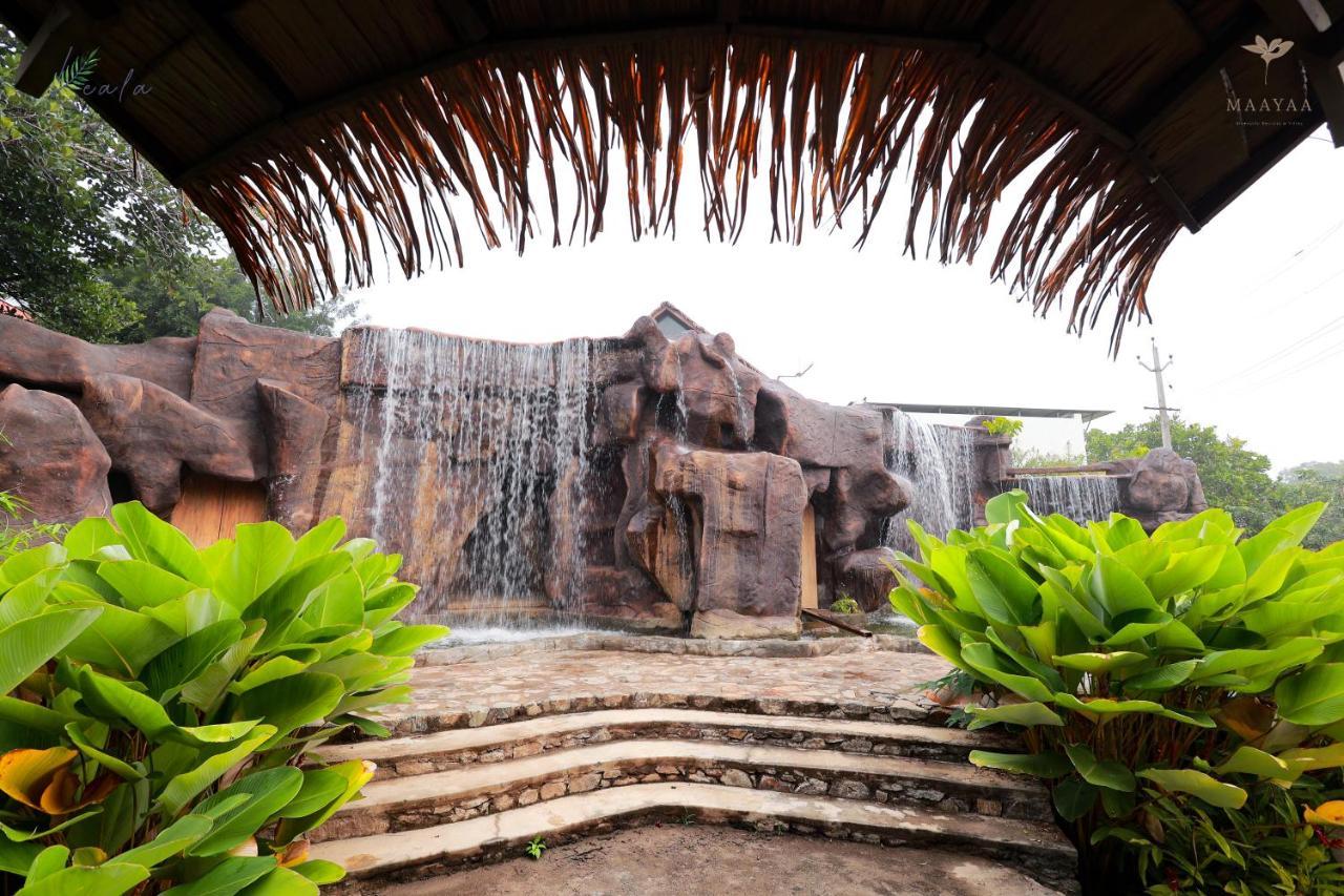 Maayaa Riverside Villa By Kpm Tripenta Attappadi Bagian luar foto