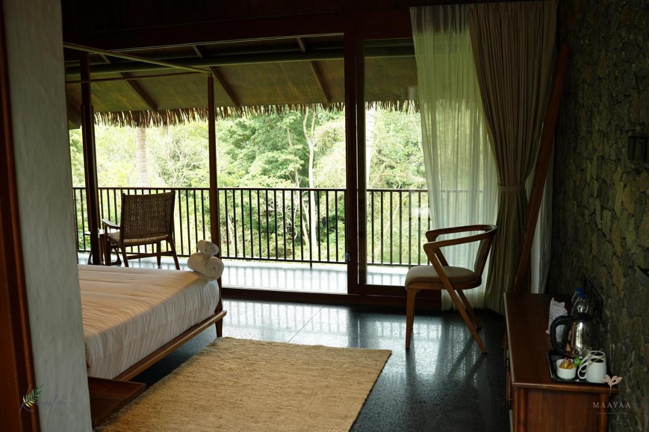 Maayaa Riverside Villa By Kpm Tripenta Attappadi Bagian luar foto